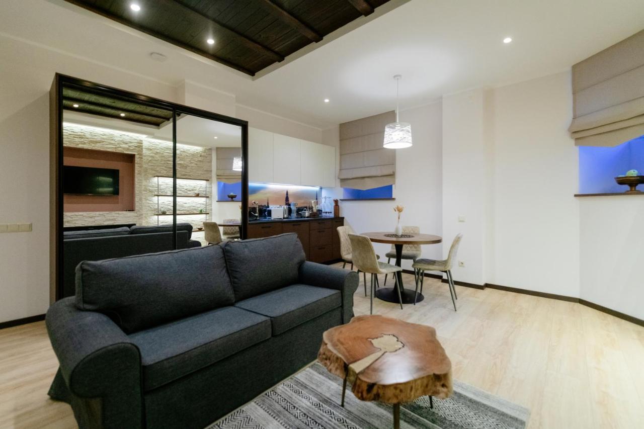 Riga Premium Apartments - Ground Floor With Separate Entrance Luaran gambar