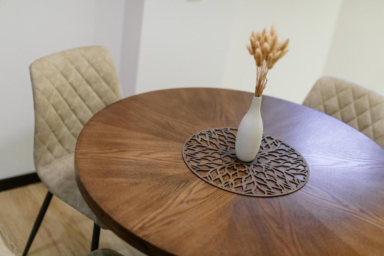 Riga Premium Apartments - Ground Floor With Separate Entrance Luaran gambar