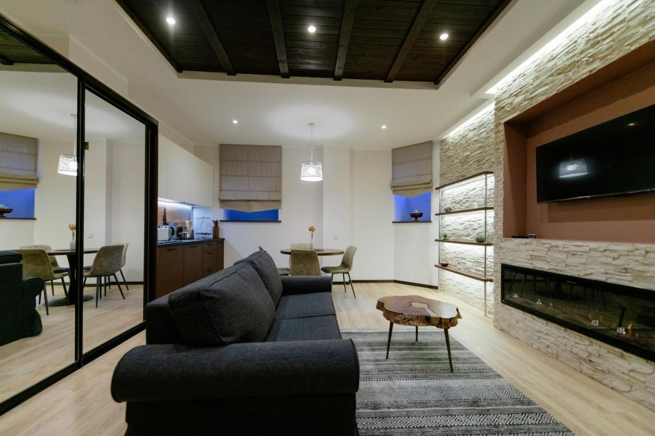 Riga Premium Apartments - Ground Floor With Separate Entrance Luaran gambar
