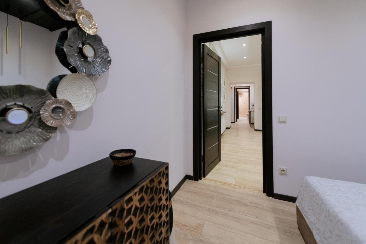 Riga Premium Apartments - Ground Floor With Separate Entrance Luaran gambar